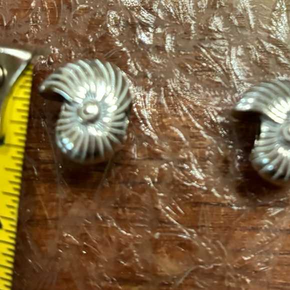 Brighton seashell bead listing for one bead only - Picture 3 of 5